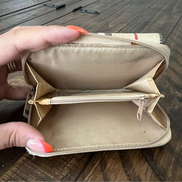 Plaid Check Tri-Fold Wallet Tan Red Black - Picture 7 of 8